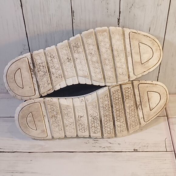 Men's Lightweight Breathable Shoes - Picture 5 of 7